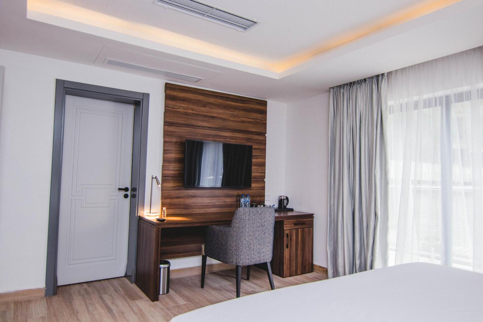The Safron Hotel Lagos Exterior foto
