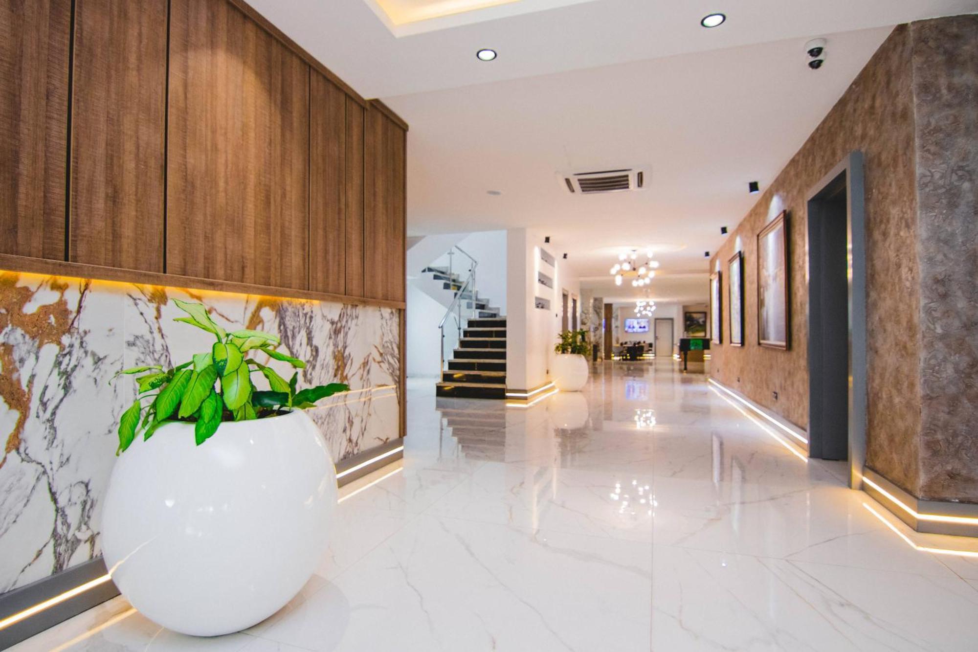 The Safron Hotel Lagos Exterior foto
