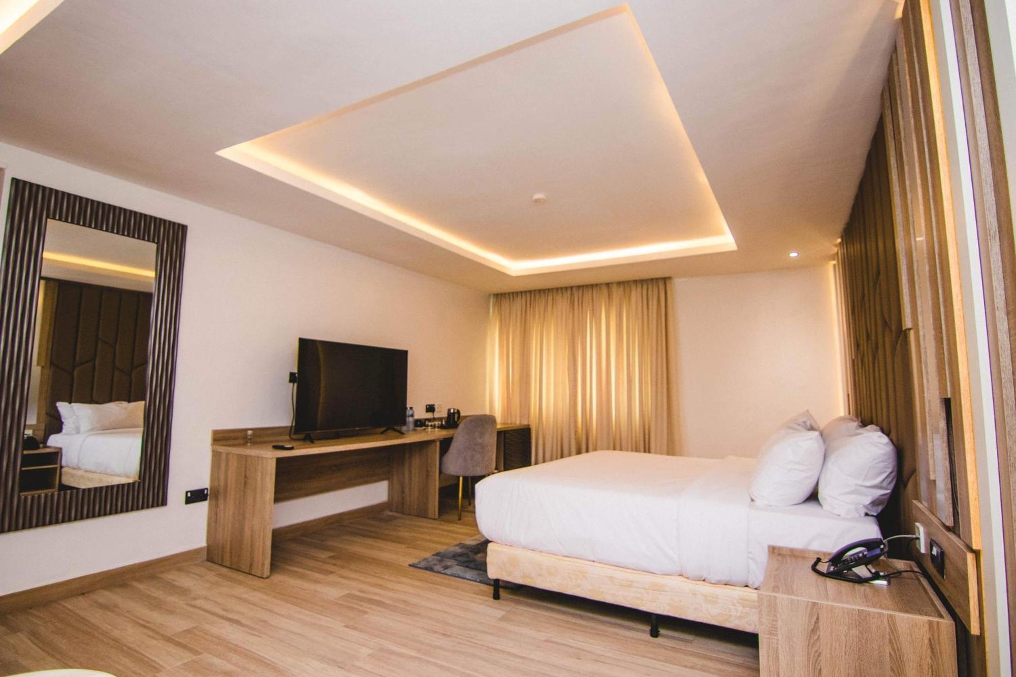 The Safron Hotel Lagos Exterior foto